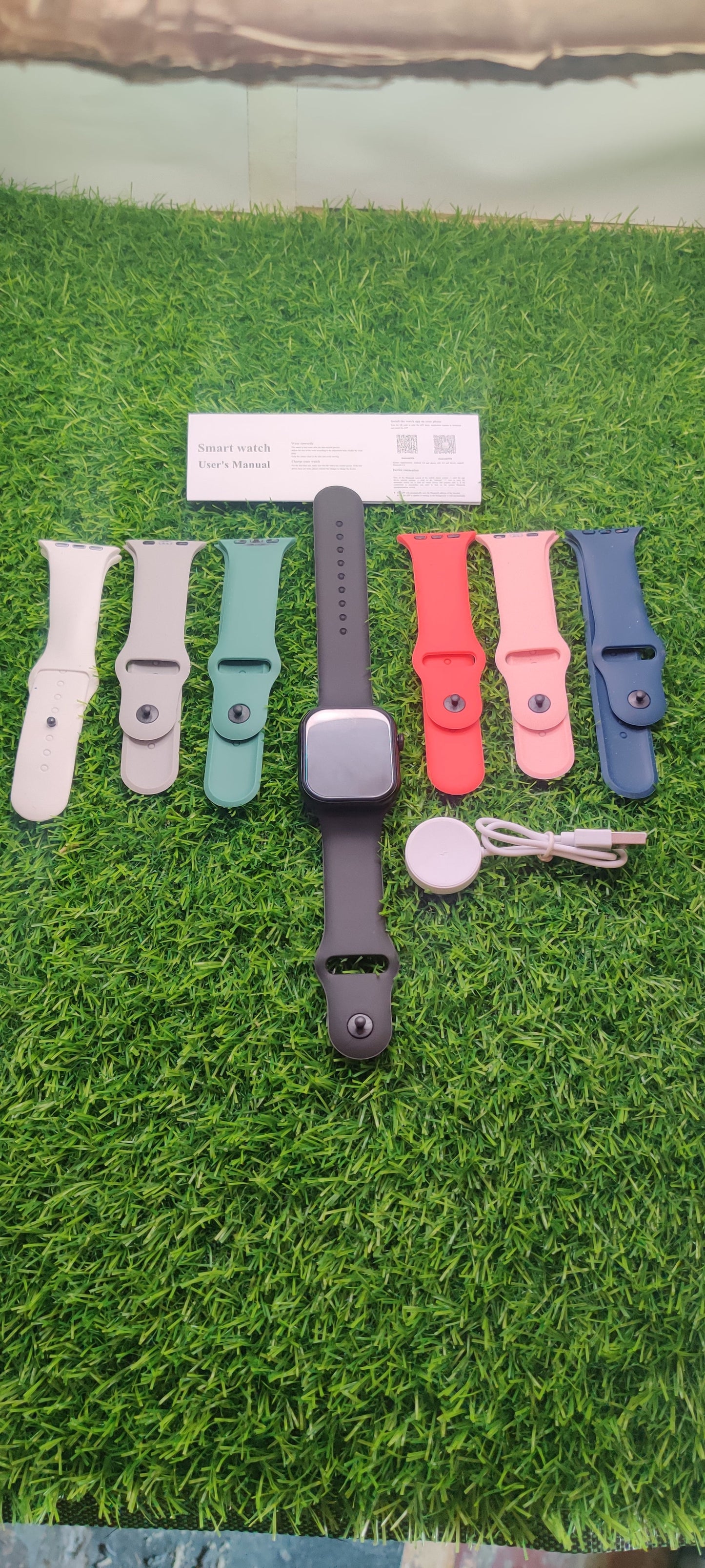 7-in-1 Series 11 Smartwatch with Interchangeable Straps